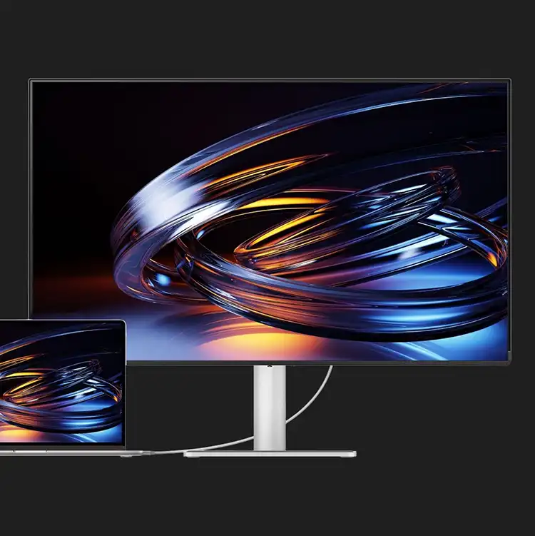 alquiler estudio fotográfico Barcelona con monitor 4K y soporte técnico en openbcn studios