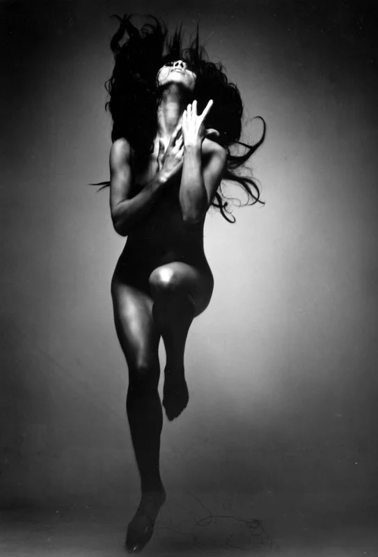 Image by Kishin Shynoyama titled Dancer 8